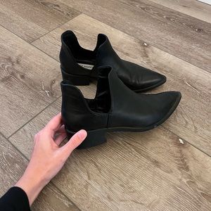 Steve Madden booties